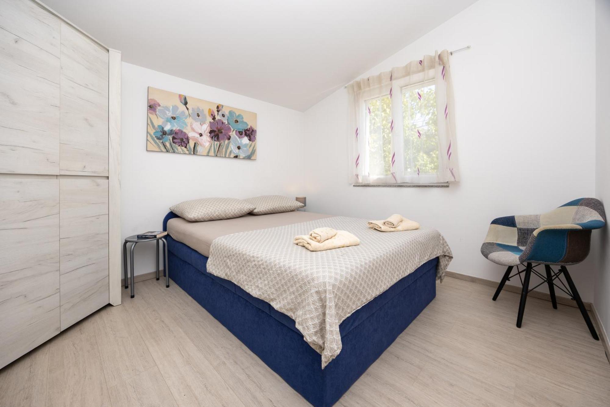 Casa Felice Apartments-Holiday Home Каштела Экстерьер фото