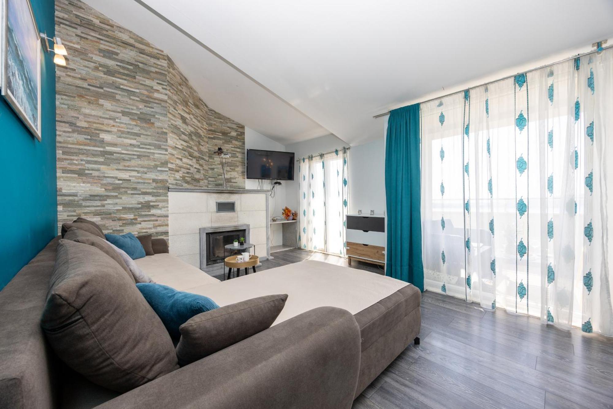 Casa Felice Apartments-Holiday Home Каштела Экстерьер фото